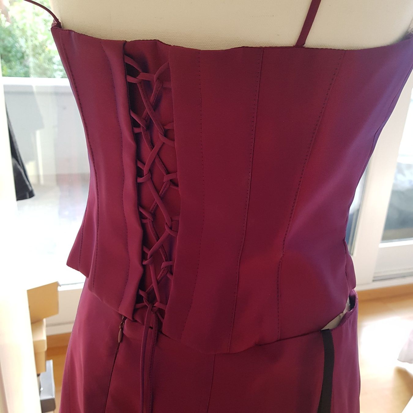 Robes: Abend Kleid – D'occasion à Zürich par Mumpfi9 1