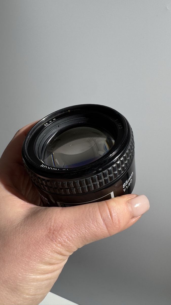 Nikon Objektive: Nikon 85mm f/1.8 D Objektiv – Gebraucht aus Basel von jane_photographer 1