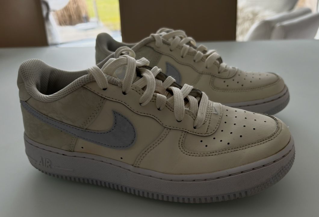 Scarpe da uomo: Nike Air Force 1 beige clair, pointure 39 – Usato da Boncourt venduto da fcb2005 5