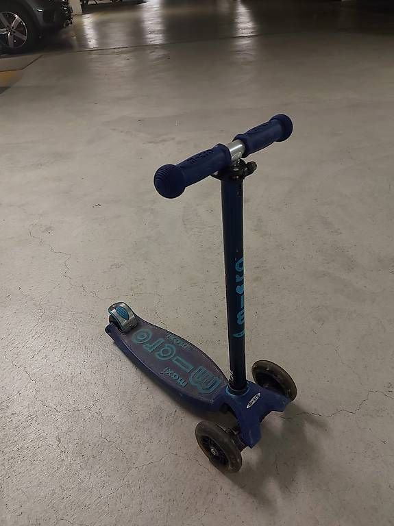 Kickboard: Micro Maxi Trotti – Gebraucht aus Zürich von val_ybd5 1