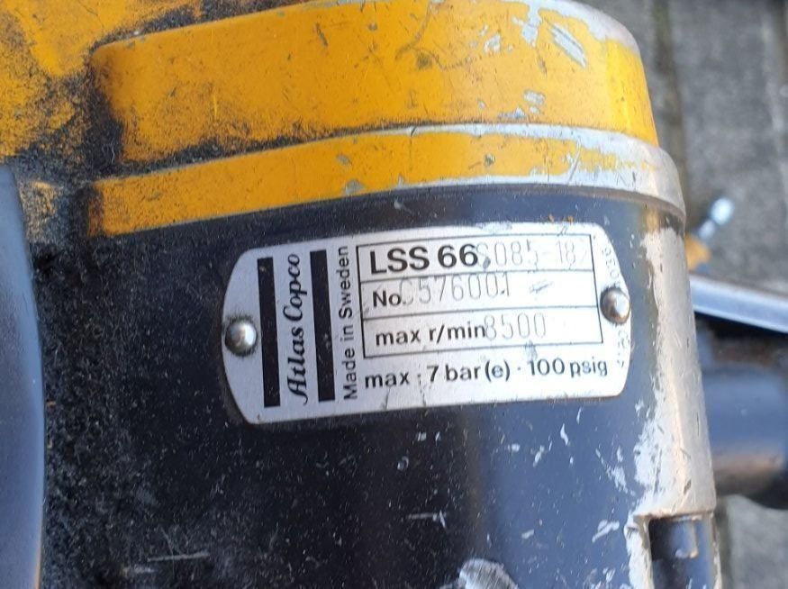 Smerigliatrici & Lucidatrici: Atlas Copco Schleif-/Poliermaschine – Usato da Füllinsdorf venduto da Sunnebliemli7 1