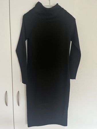 Esprit Strickkleid, XS, Schwarz mit Rollkragen