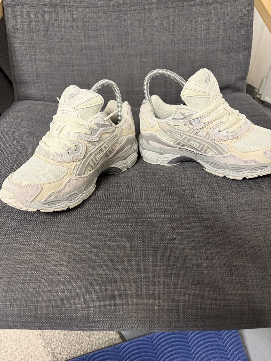 Asics Scarpe da uomo: Asics Sneaker NYC Gr.37 – Nuovo e nell'imballaggio originale da Augst BL venduto da Marco869 1