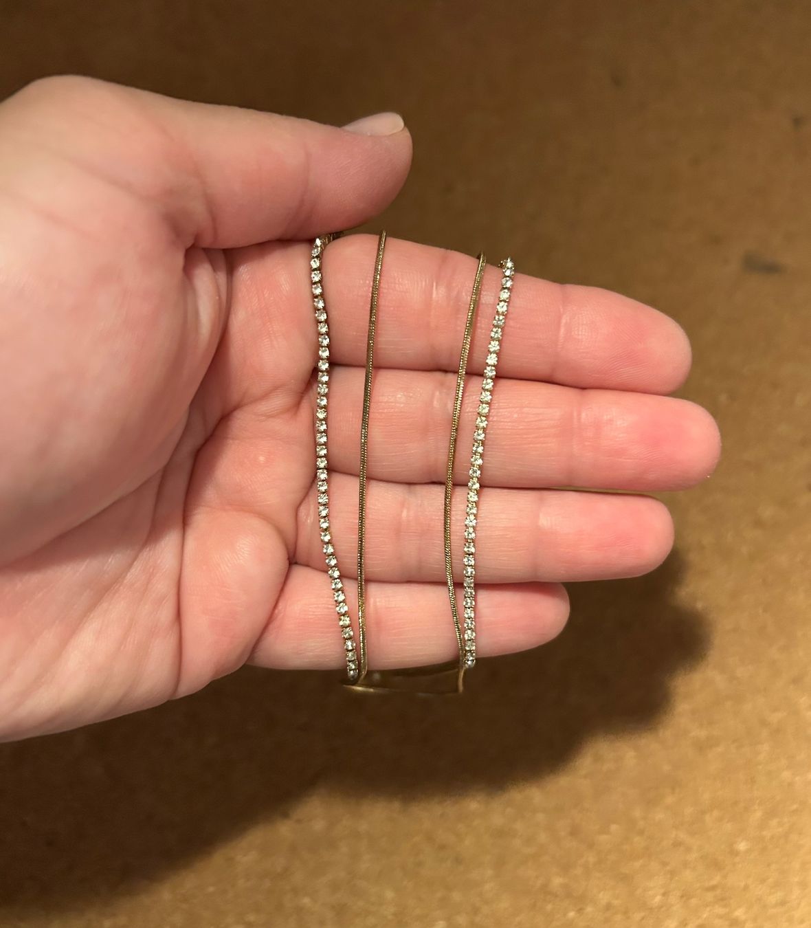 Zara Catenine: Zara - Doppelte Halskette mit Strass – Nuovo (secondo la descrizione) da Aarau venduto da ber_xr6w