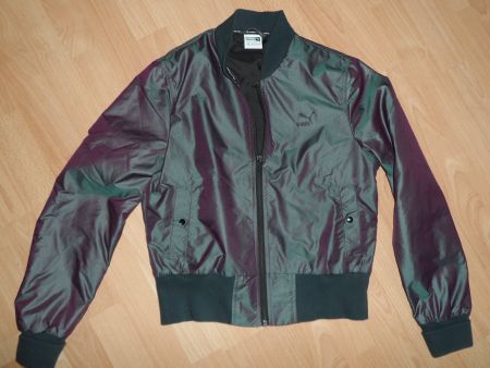 **** PUMA Jacke Gr XS/S ****