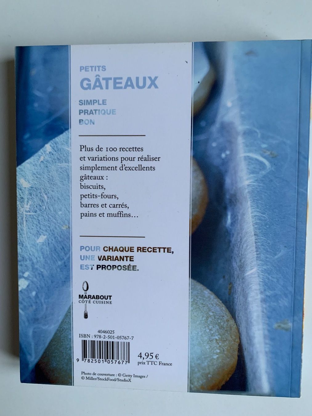 Libri: 1 Kochbuch + 1 Backbuch (en français) – Usato da Bern venduto da demalla 2