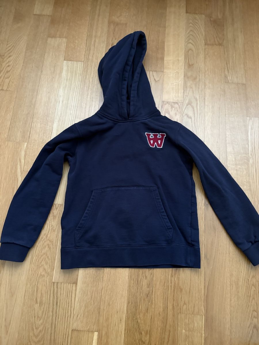 Maglioni & Felpe: Pullover Gr. 134 – Usato da Winterthur venduto da Baby117