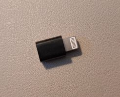Adaptor, USB C input to Lightning output 📲🔌