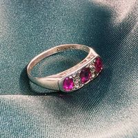 585 Goldring mit Rubinen und Diamanten 