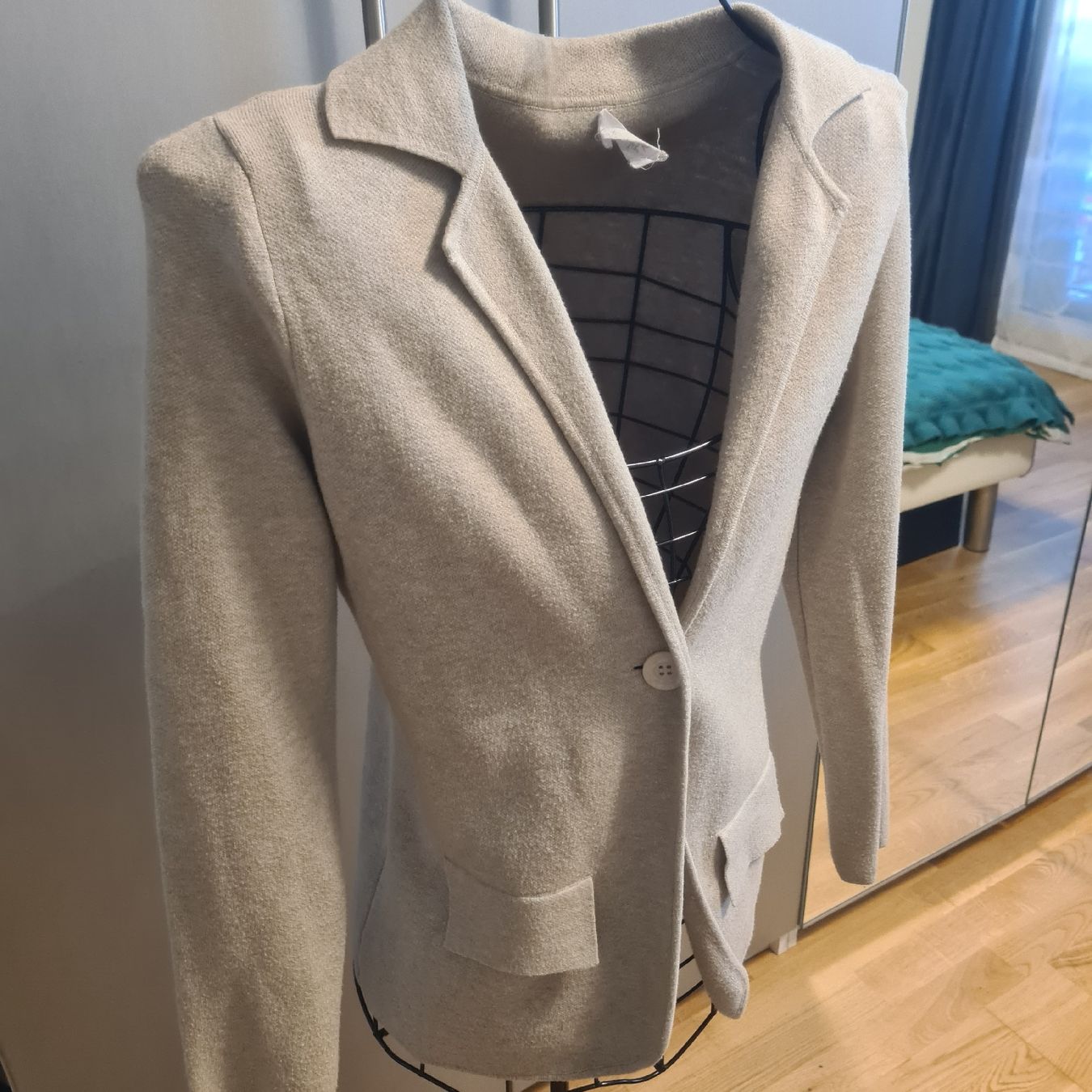 Giacche: strick jacke gr M – Usato da zürich venduto da janjaz 1