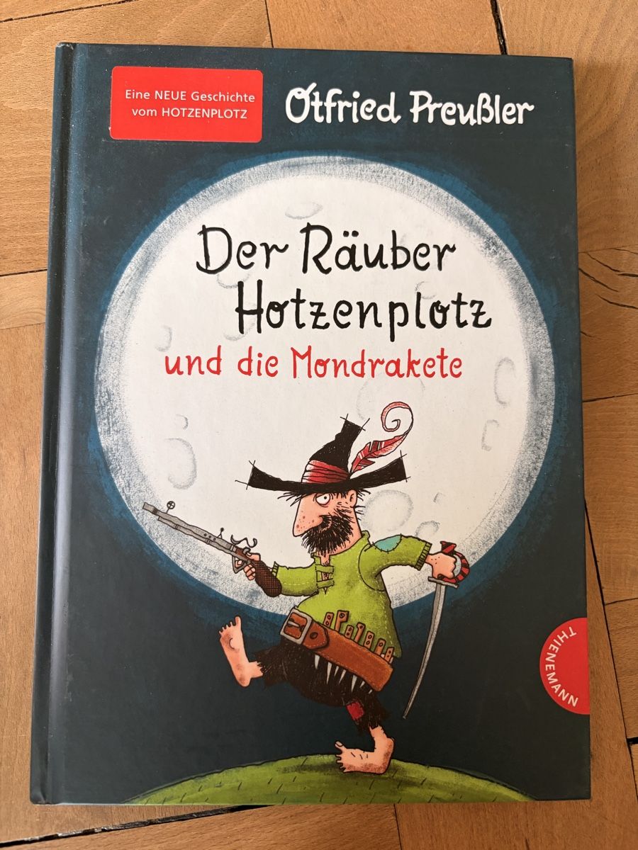 Libri: Der Räuber Hotzenplotz und die Mondrakete – Nuovo (secondo la descrizione) da Zürich venduto da 28881084