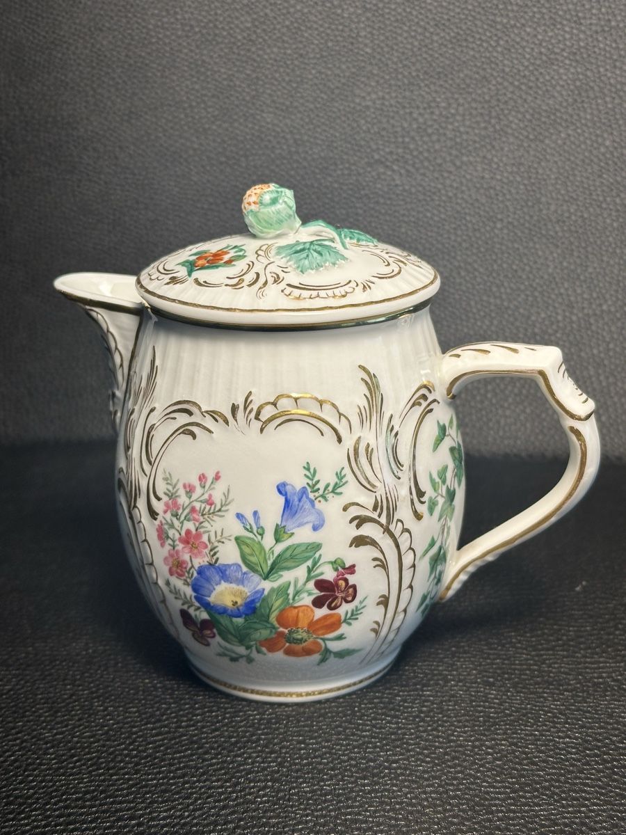 KPM Teekannen: Milchkännchen mit Dekor, KPM, Berlin, um 1840 – Gebraucht aus Luzern von Fabian_Ni 3