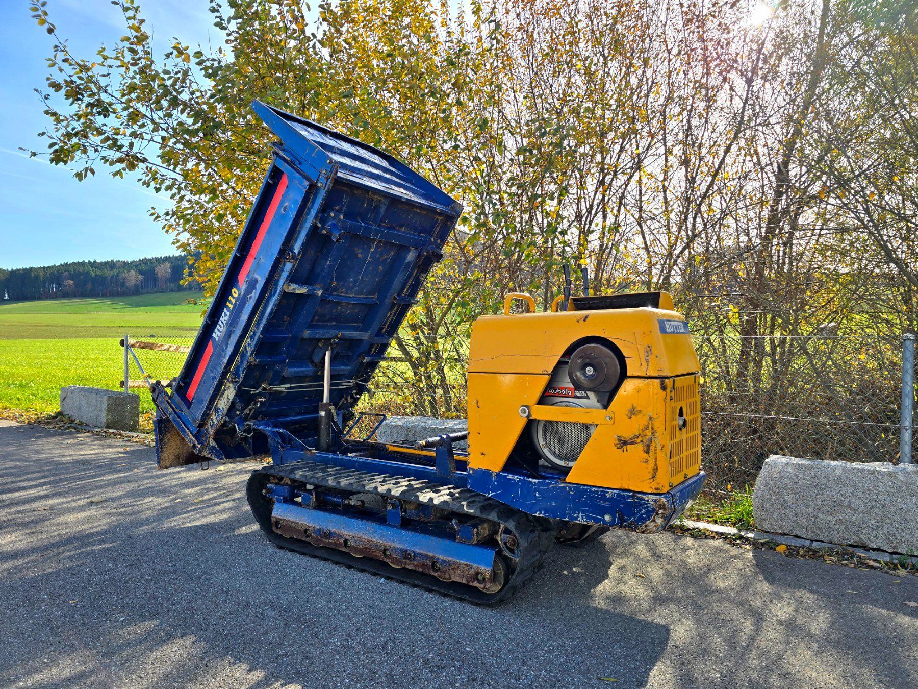Tutte le macchine: Raupendumper Huki 110 D // 3-Seiten Kipper – Usato da Reinach AG venduto da Seeblick.24 3