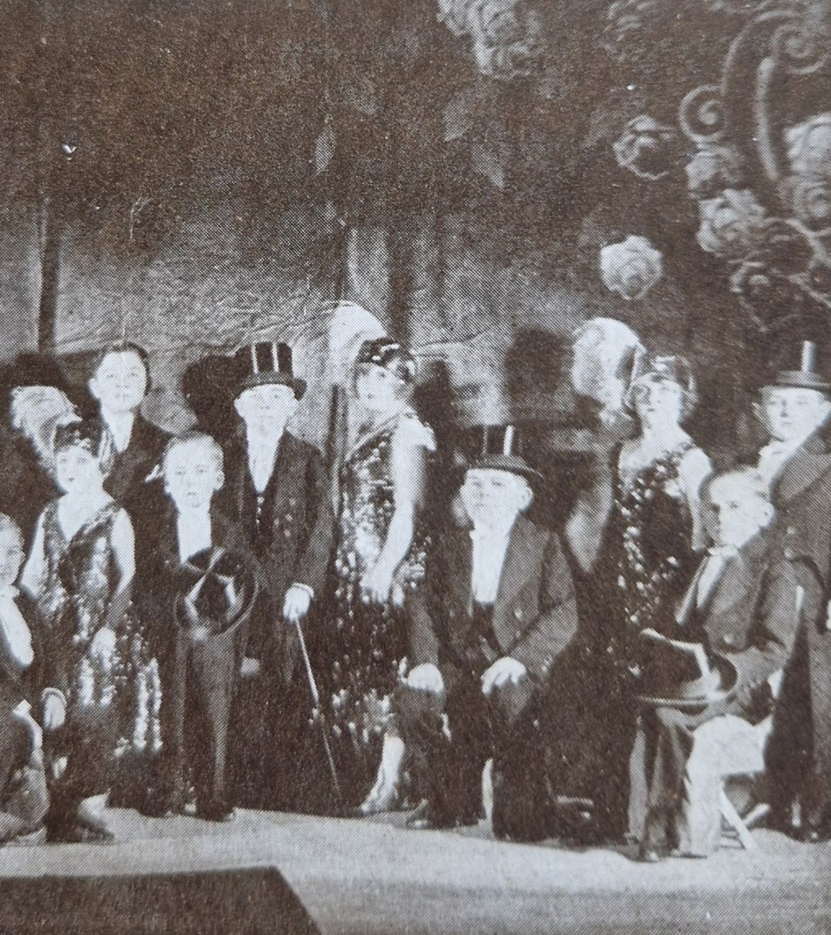 Cartoline postali: Glauser's Royal Midgets – Usato da Ebikon venduto da Donar50 2