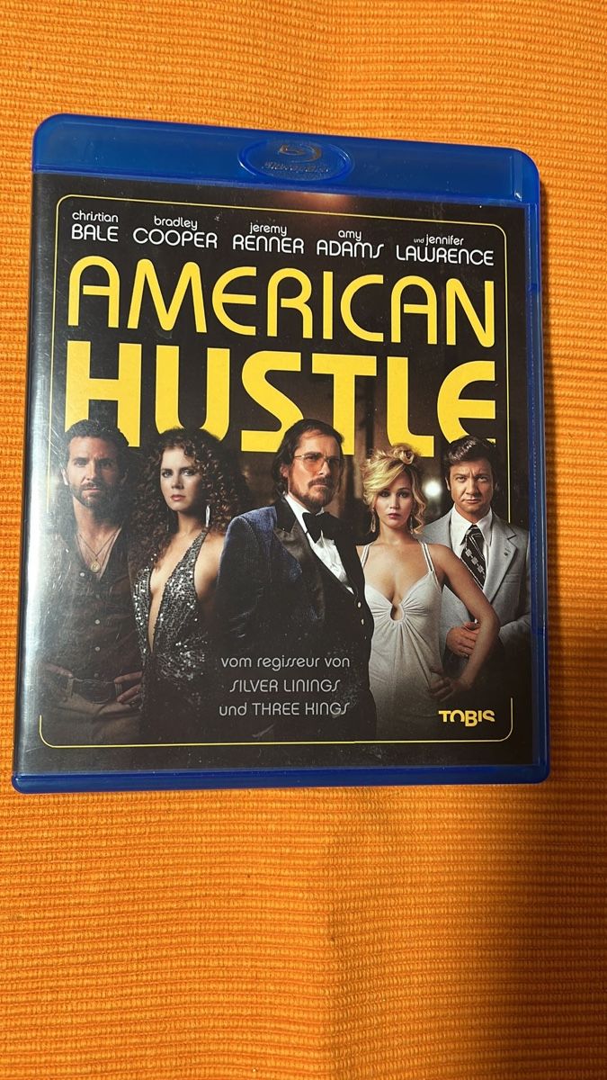 Tutti i DVDs: American Hustle Blue-Ray – Usato da Wiggen venduto da Antoniotto