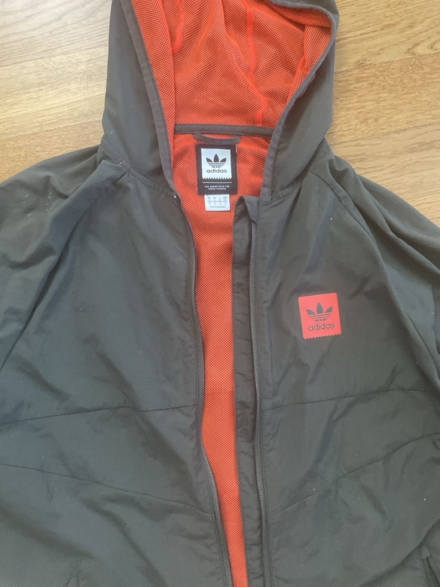 Adidas Giacche: Adidas Jacke Gr.S – Usato da Baar venduto da Vili7 1