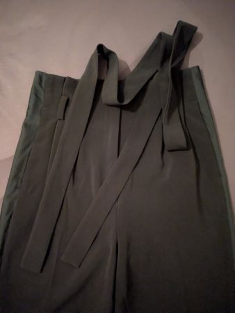 Elegante Damenhose von H&M, Größe 34
