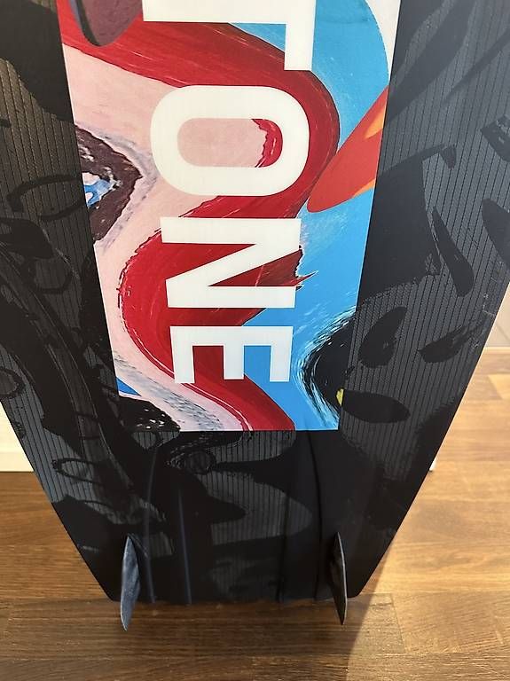 Tavole da surf e di nuoto: Duotone Jaime Kiteboard SLS 139x42 – Usato da Glattfelden venduto da Airstyler 3