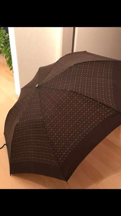 Accessoires Parapluie Louis Vuitton Marron d'occasion