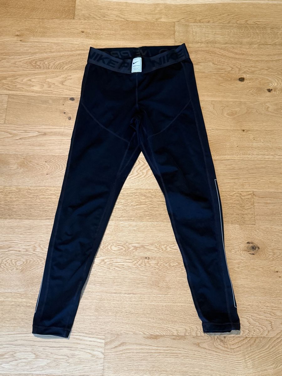 Nike Leggings: NIKE PRO SPORTLEGGINGS SCHWARZ – Gebraucht aus Zürich von dbu_s8p2 2