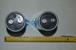 2 Stück Elkos 7100uF/40V