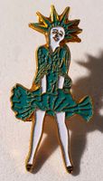 AA647 - Pin Frau
