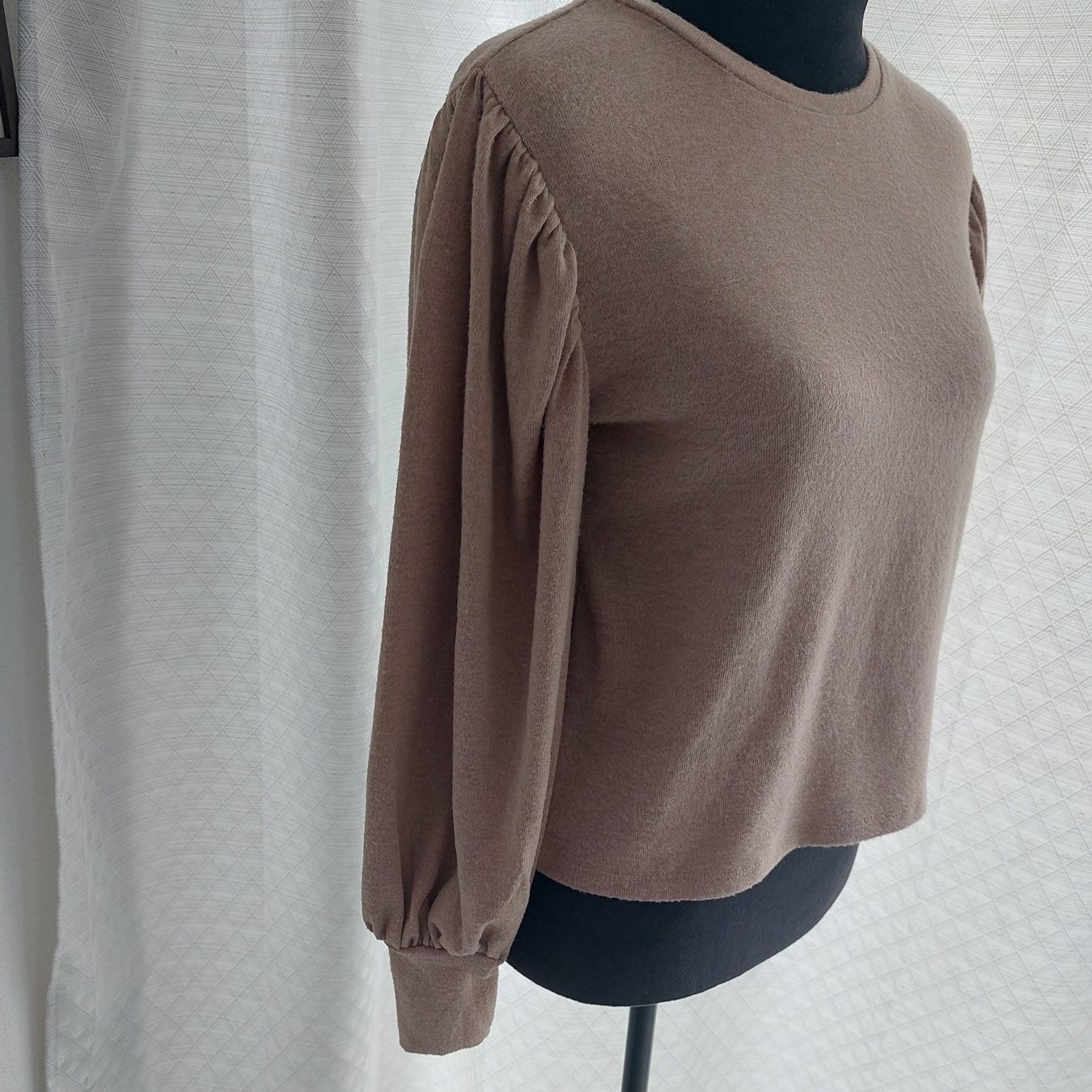 Pullover & Sweatshirts: Pullover Grösse M – Gebraucht aus Muri AG von ReBoutique 1