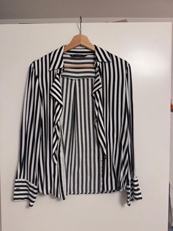 Zara Basic Hemd gestreift