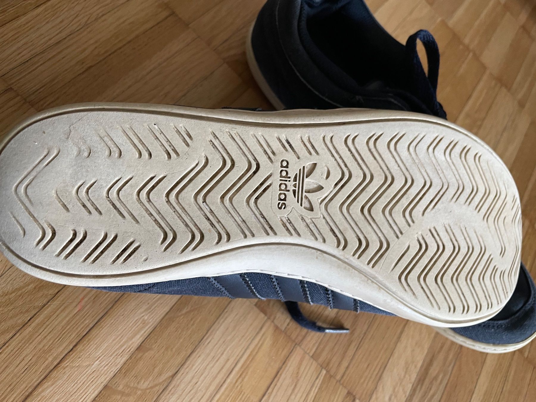 Adidas Scarpe da uomo: Adidas blau sneakers Gr.43 – Usato da Thalwil venduto da mar_pvx7 3