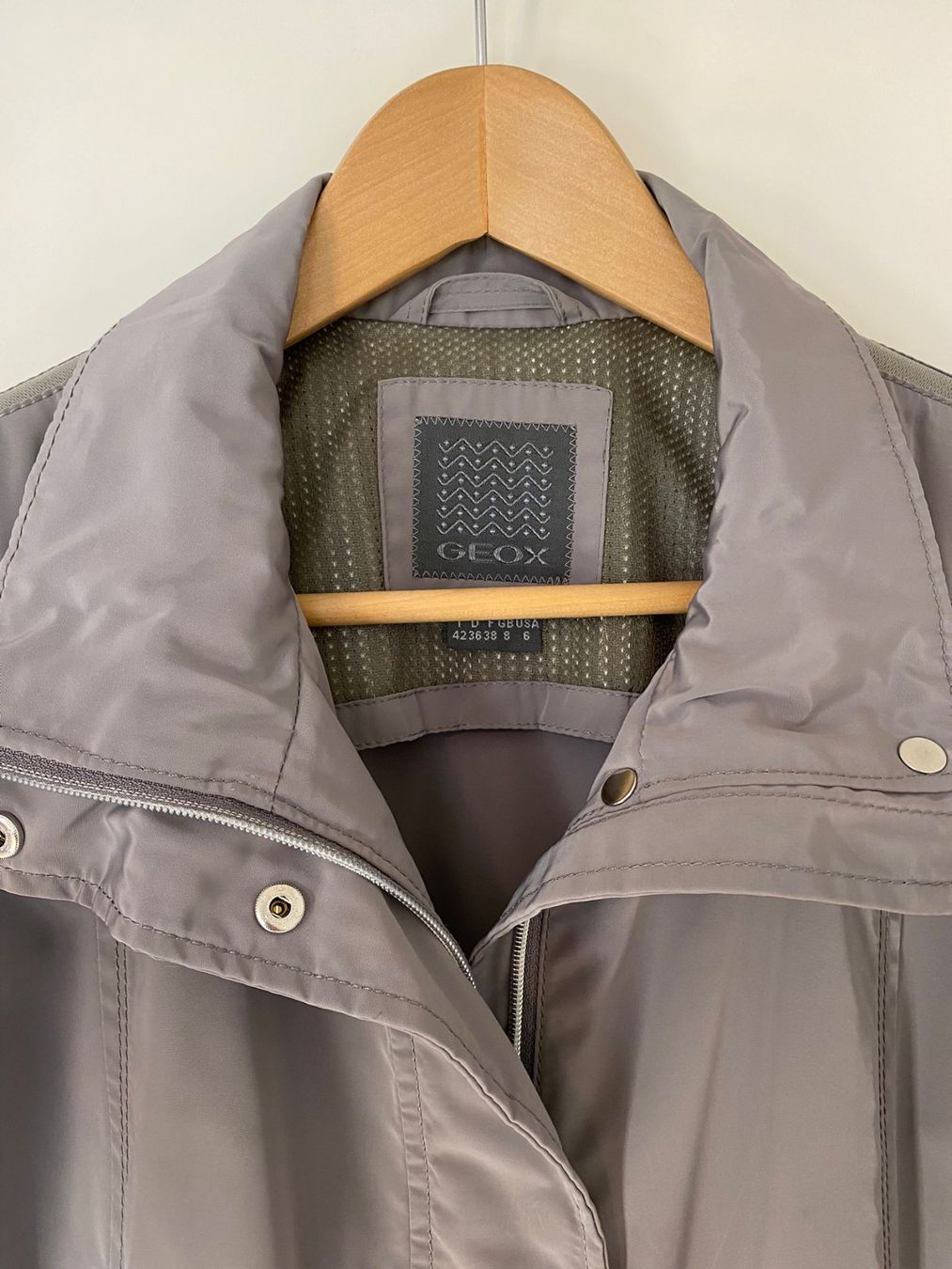 Geox Giacche: Geox Damenjacke Gr. 36 – Nuovo (secondo la descrizione) da Frauenfeld venduto da LIL_NA 1