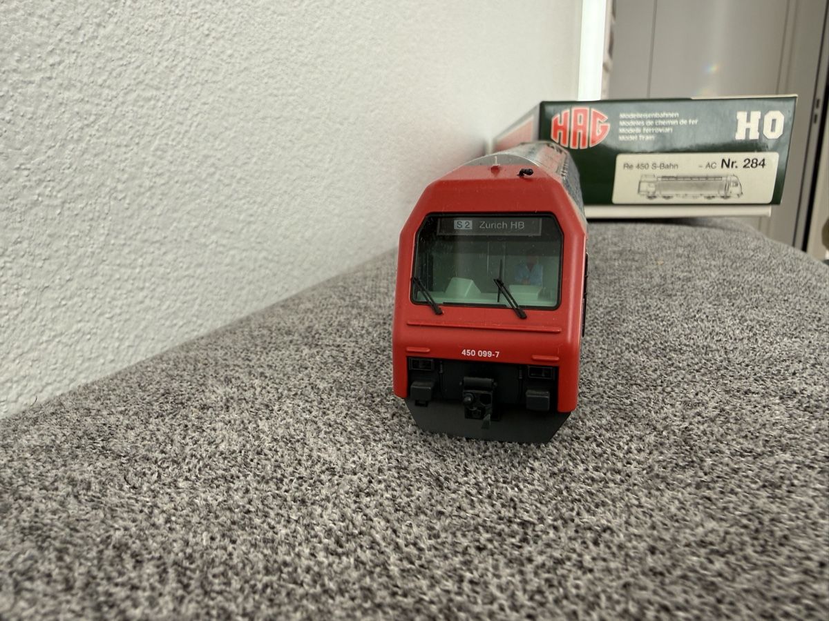 Hag Modellini di ferrovie: Re 450 S Bahn Zürich – Usato da Altdorf UR venduto da aar_2kmb 2