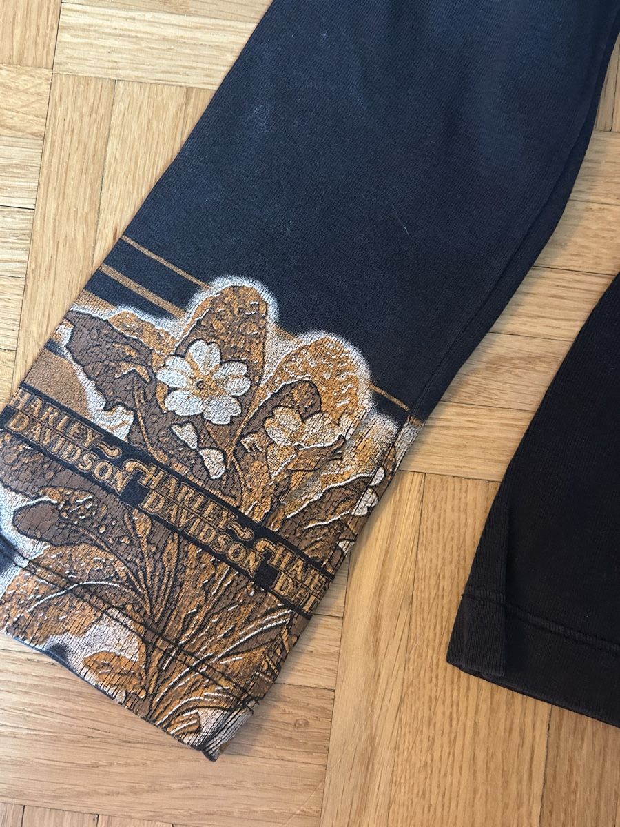 Top: Harley Davidson Longsleeve – Usato da Zürich venduto da ori_9dcy 2