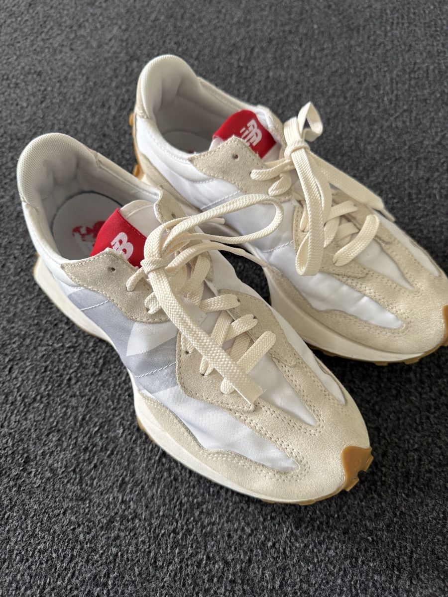 New Balance Damenschuhe: New Balance 327 Gr 40 – Neu (gemäss Beschreibung) aus Tägerwilen von marvin69