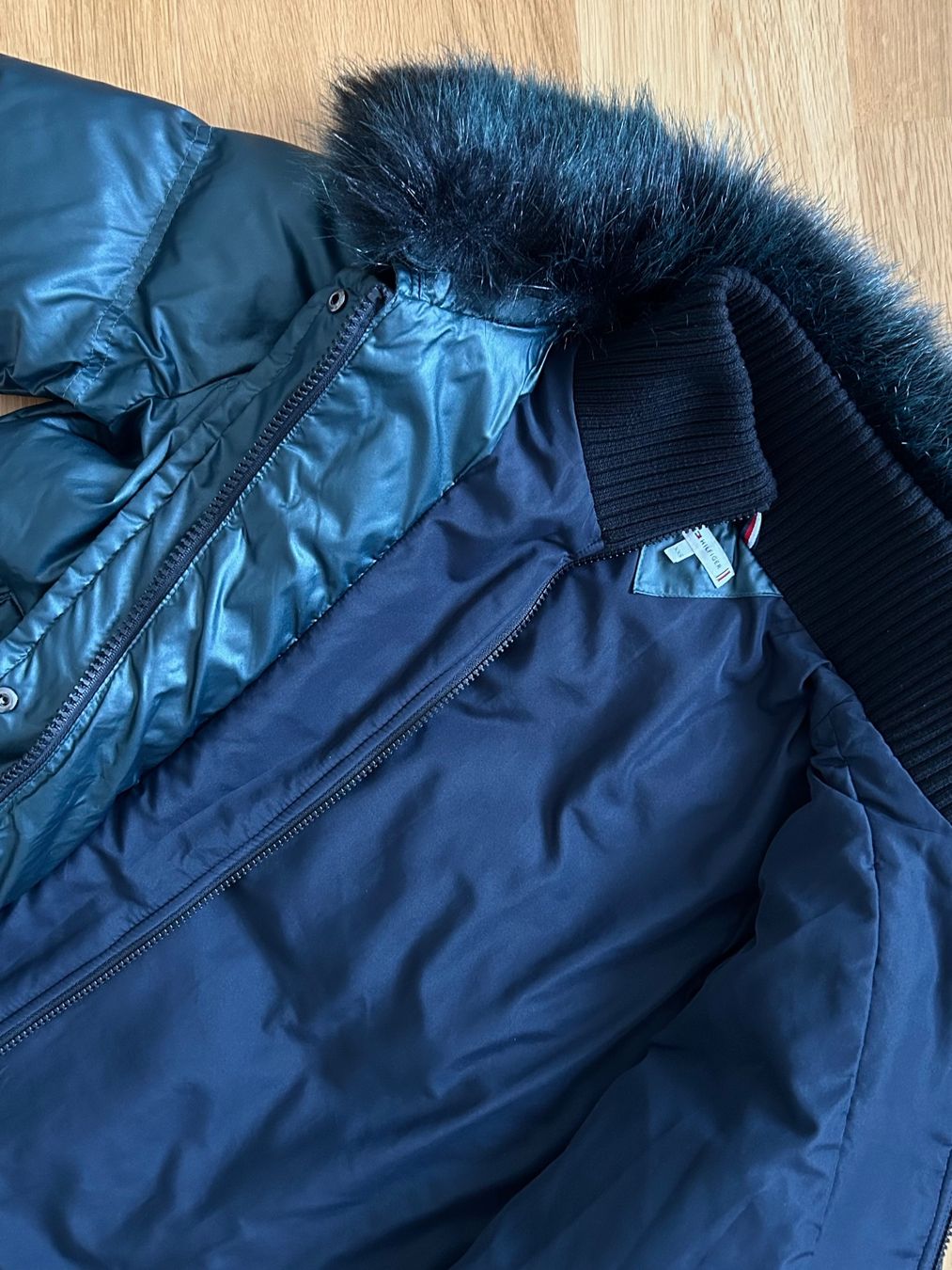Tommy Hilfiger Giacche: Tommy Hilfiger winter jacket – Usato da Zürich venduto da _nathalie_ 1