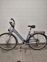 Damen Velo Cresta guter Zustand mit Schlüssel und Pumpe