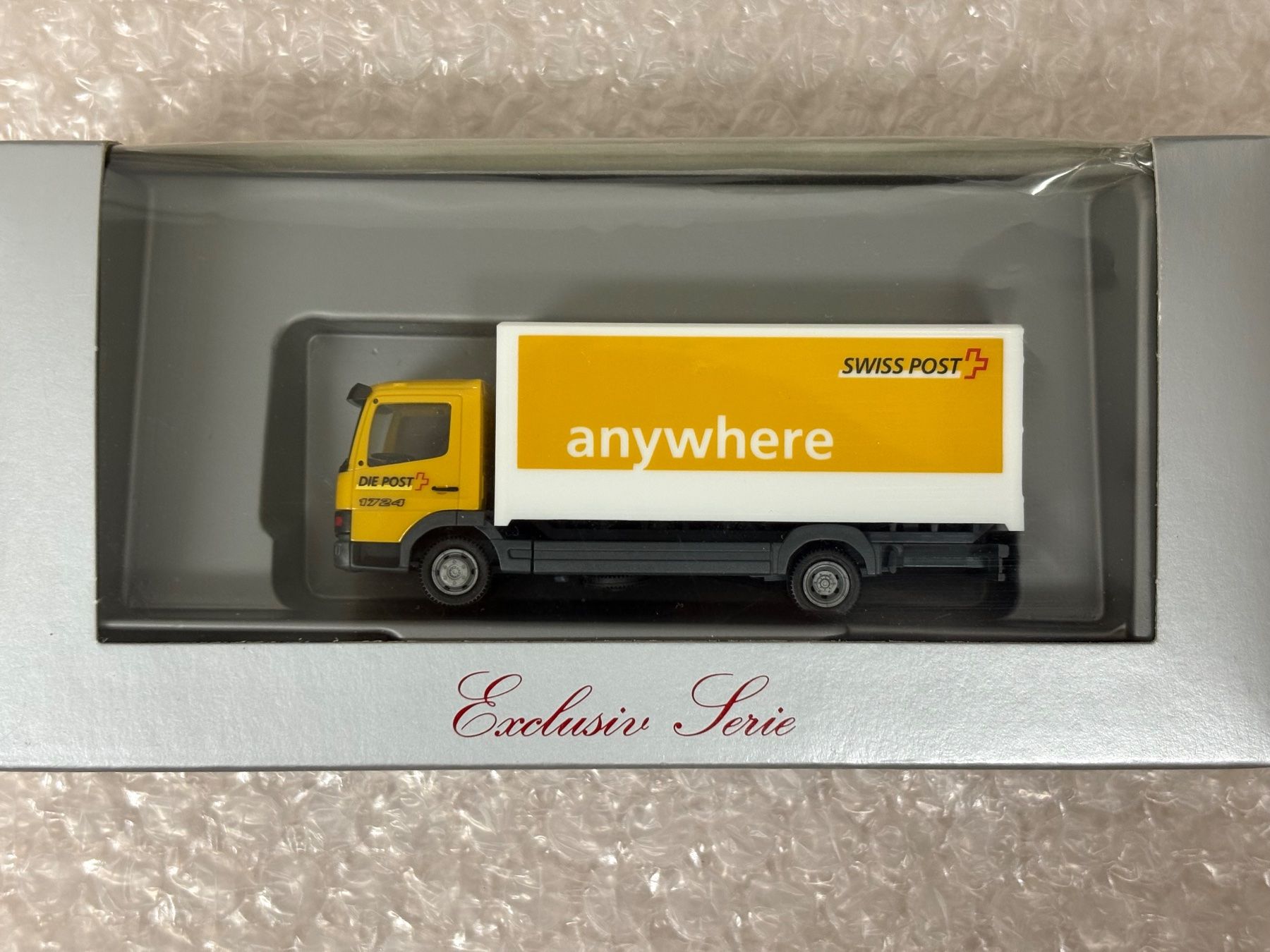Herpa Modellini d'auto: Herpa MB Atego Post – Nuovo e nell'imballaggio originale da Locarno venduto da fox_zb9y