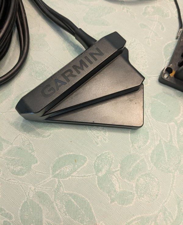 Garmin Zubehör: Livescope lvs 32 + gls 10 – Gebraucht aus Suen (St-Martin) von apollon47 1