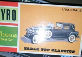 '31 Cadillac Towne Car, Bausatz, ungebaut, Originalverpackt