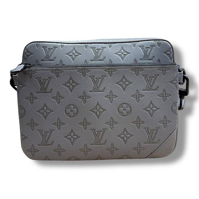 Borse: Louis Vuitton TRIO MESSENGER LOUIS VUITTON    – Usato da Carouge GE venduto da hcashcarouge 1