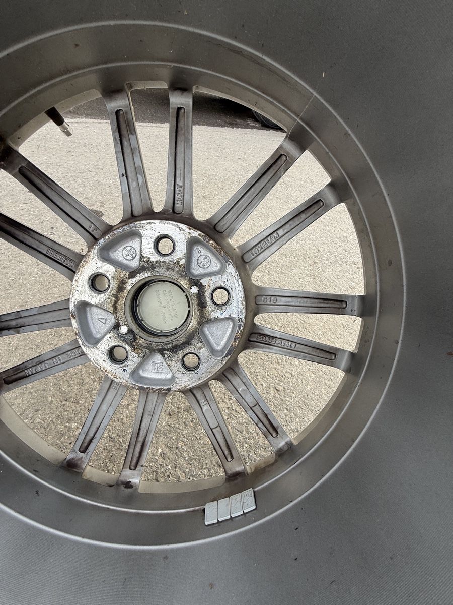 Subaru Cerchioni: Felgen – Usato da Meiringen venduto da pattern3 3