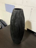 Spezielle Vase schwarz