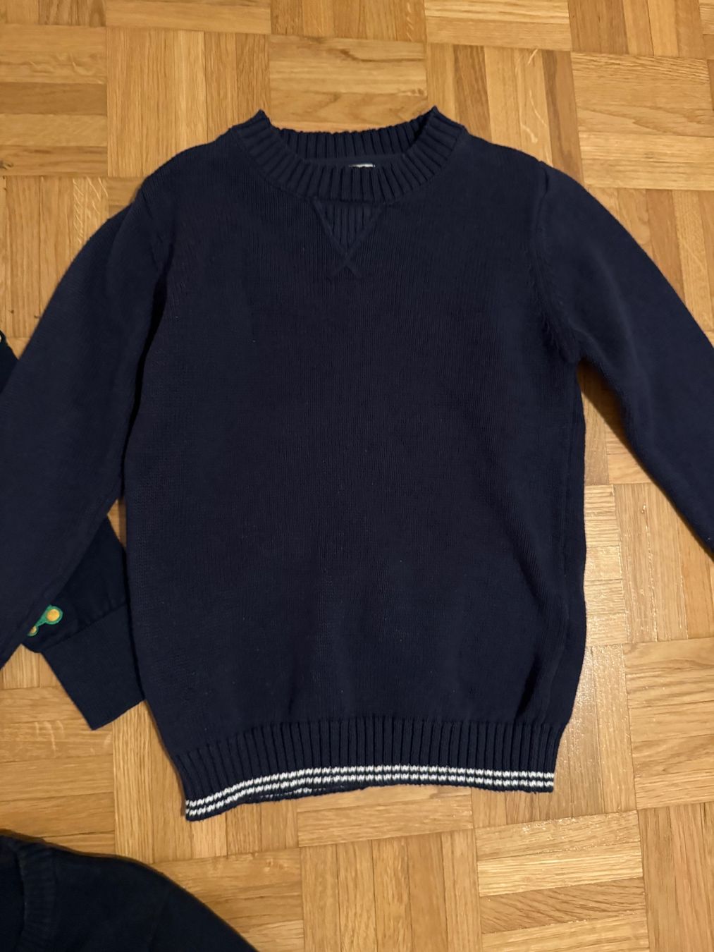 Pullover & Sweatshirts: Kinder Pullover Grösse 116-122 – Gebraucht aus Zürich von zd_1965 2