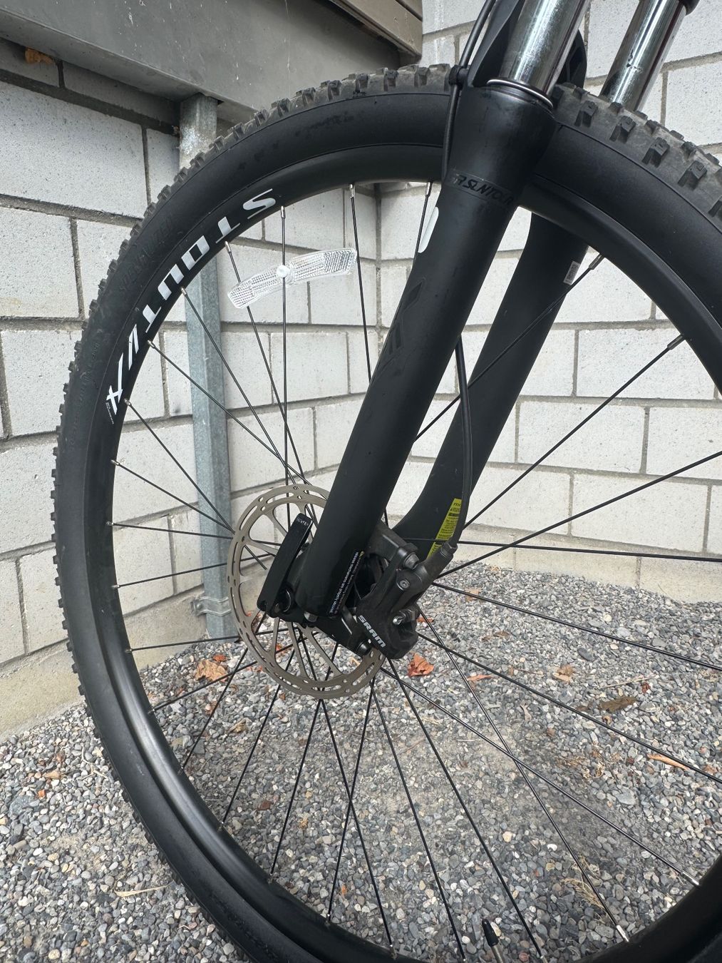 Specialized Vélos: Mountainbike Specialized Rockhopper – D'occasion à Hünenberg par fightlady 1