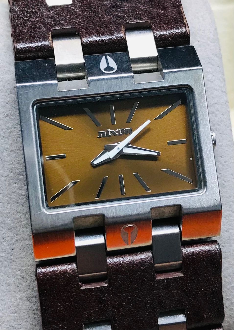 Nixon Orologi: NIXON Herrenuhr – Usato da Bern venduto da Yunkom 4