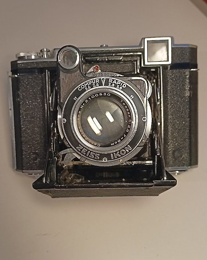 Zeiss Fotocamera: Fotokamera – Usato da Seengen venduto da 5617Tennwil