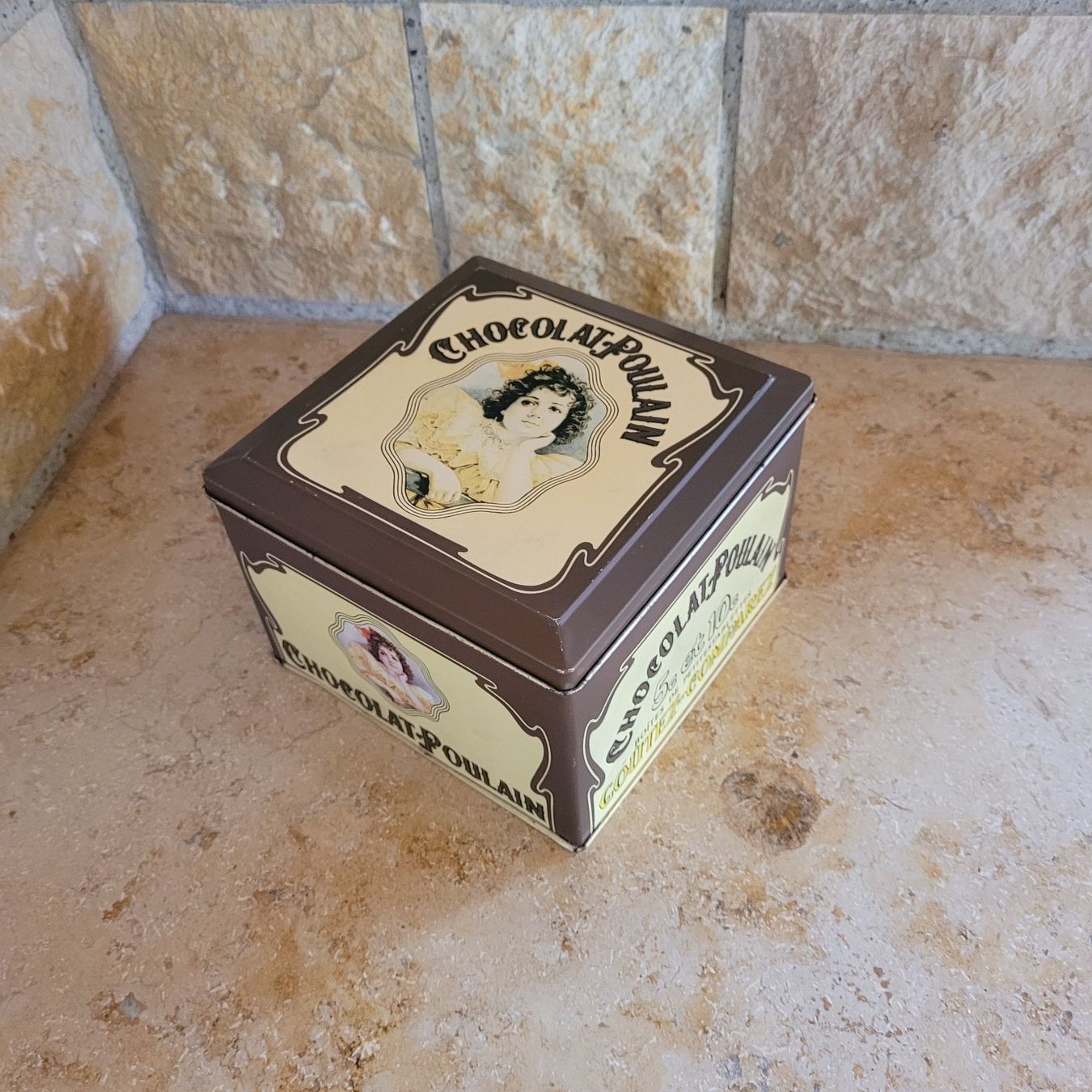 Altro in Decorazioni & Accessori: Blechdose Grösse 14x14 cm – Usato da Hondrich venduto da Ebro01 2