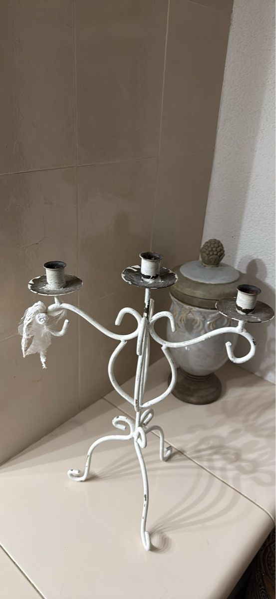 Portacandele: Shabby Chic Kerzenständer – Usato da Schaffhausen venduto da Ibag