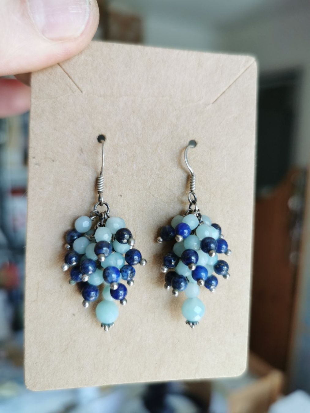 Orecchini pendenti & Orecchini a lobo: Hübsche Ohrringe mit Lapislazuli- und Amazonit-Steinen. – Nuovo (secondo la descrizione) da Oberglatt ZH venduto da JulFul 1