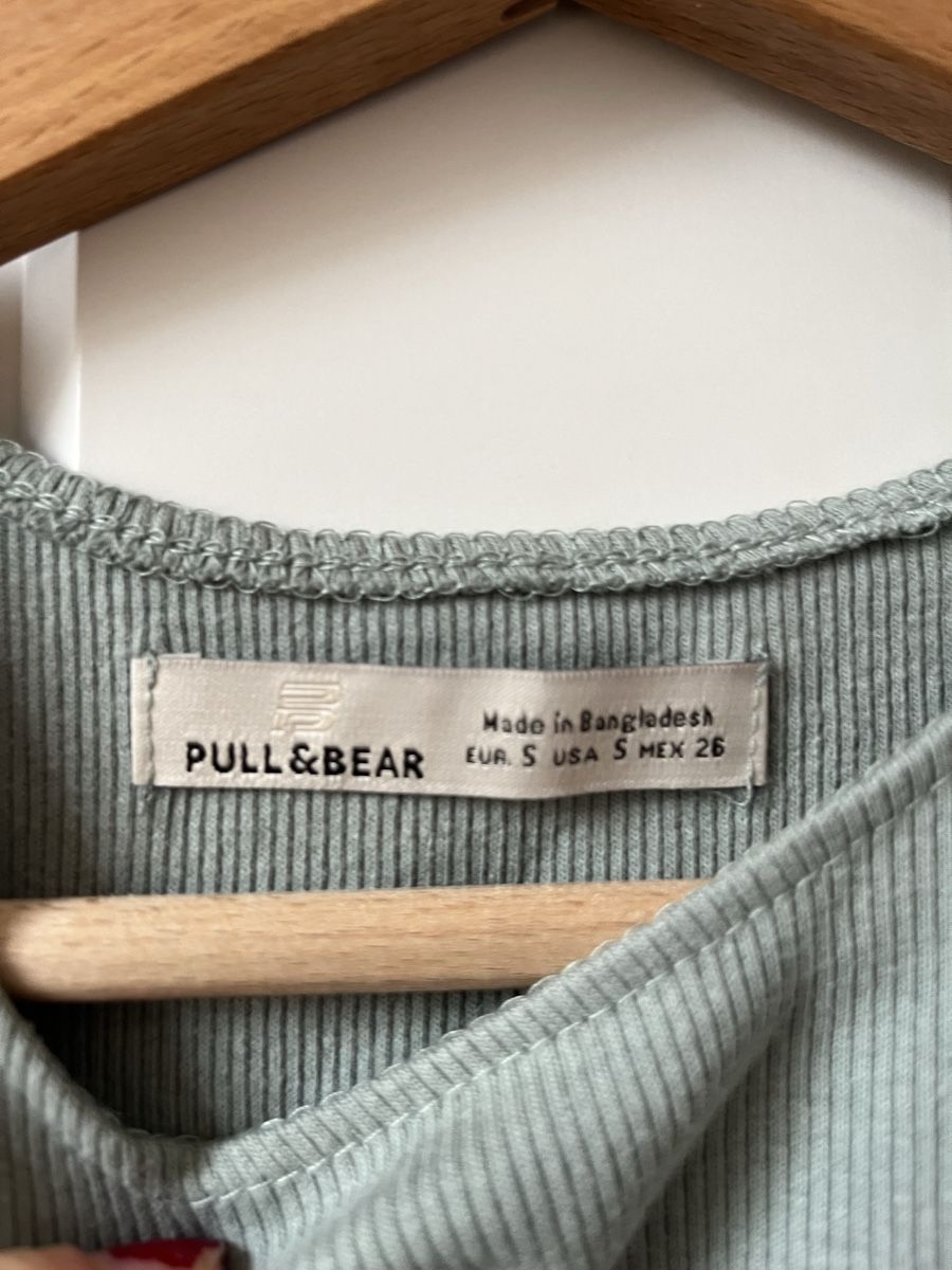 Pull&Bear Top: Pull&Bear Top Grösse S guter Zustand – Nuovo (secondo la descrizione) da Ostermundigen venduto da infernum 2