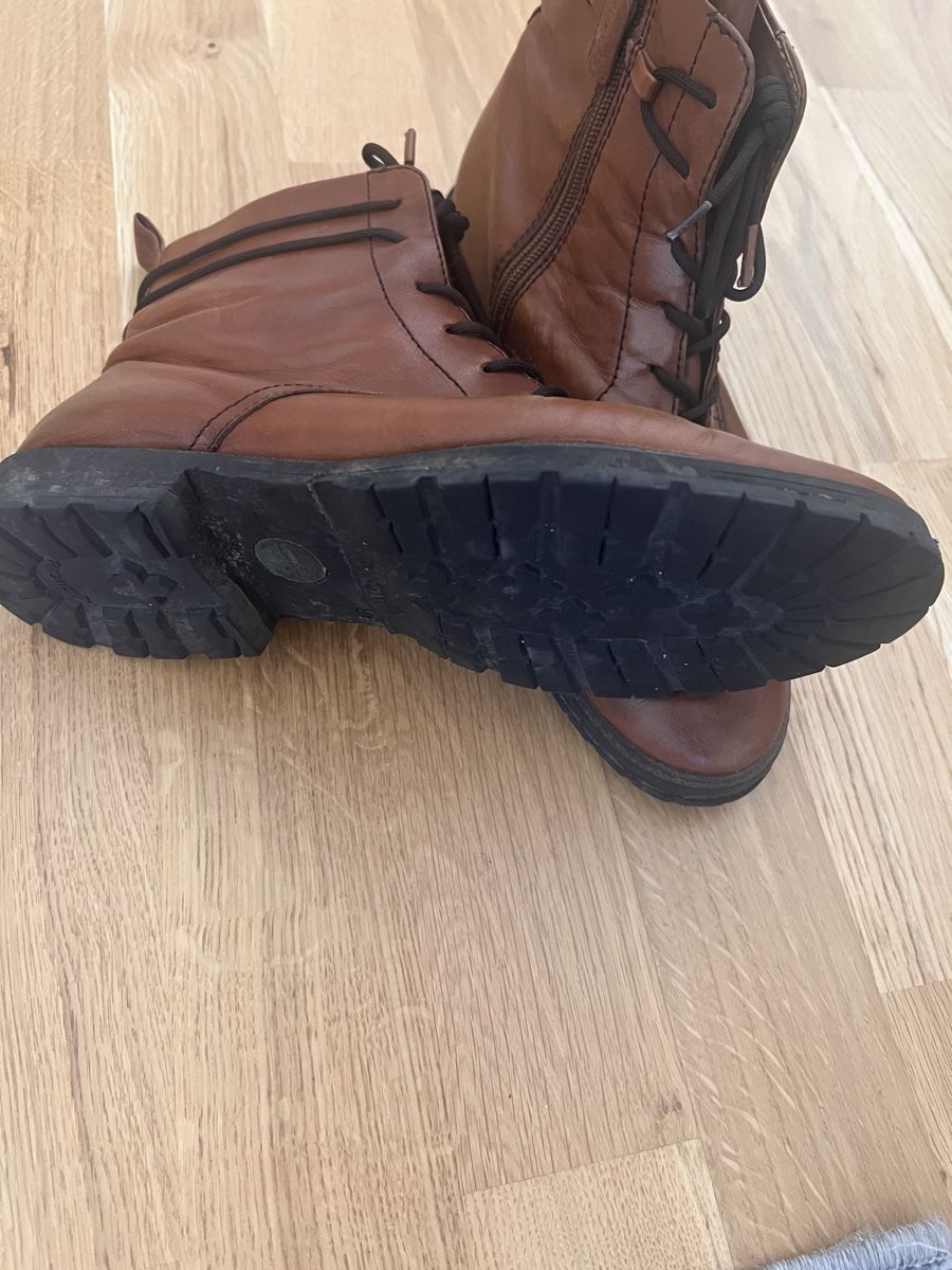 Tamaris Scarpe da donna: Damen Schnürstiefeletten  – Usato da Zürich venduto da Sesada 1